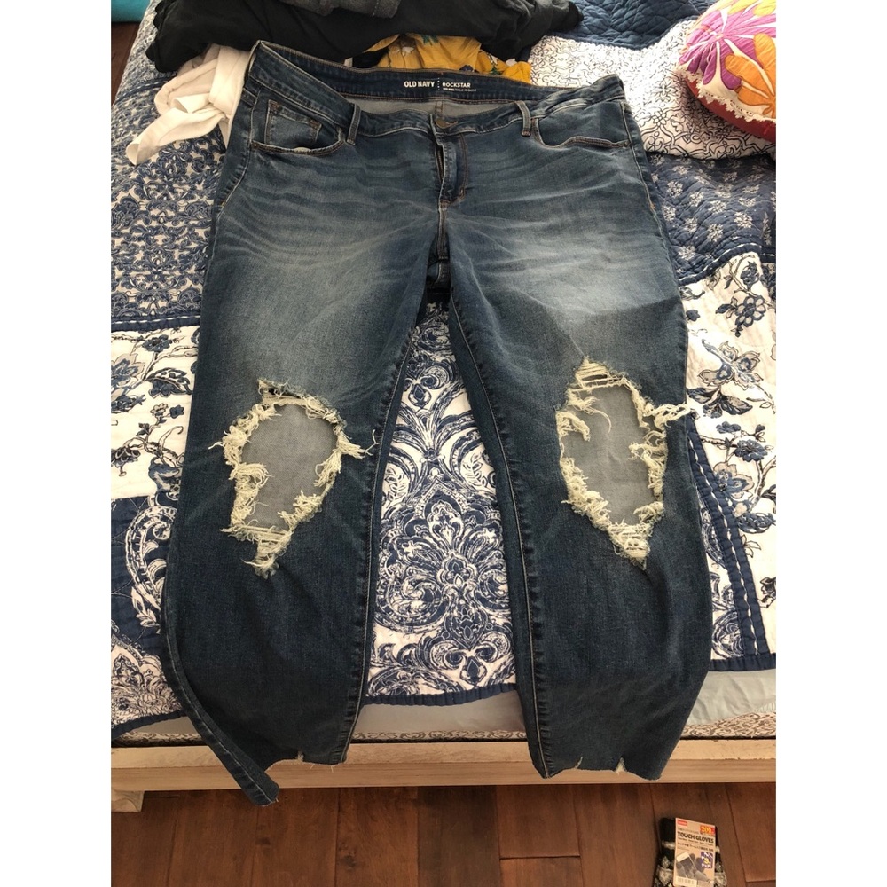 NWOT OLD NAVY SKINNY JEANS